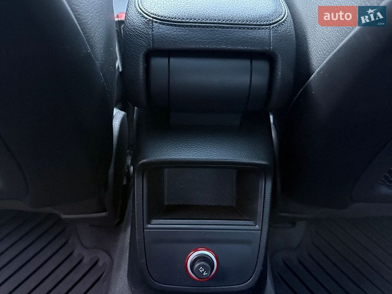 Седан Audi A3 2015 в Киеве