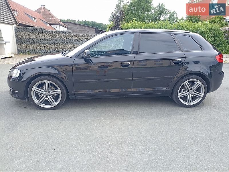 Хетчбек Audi A3 2011 в Знам'янці