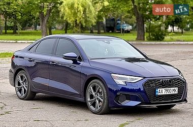 Седан Audi A3 2023 в Харкові