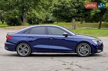 Седан Audi A3 2023 в Харкові
