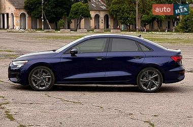 Седан Audi A3 2023 в Харькове