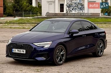 Седан Audi A3 2023 в Харкові