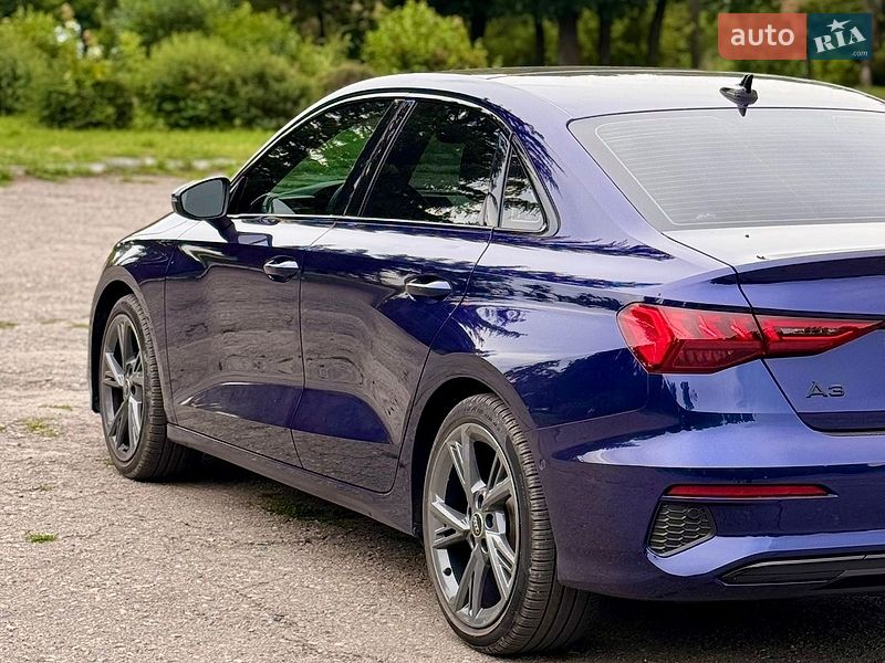 Седан Audi A3 2023 в Харькове