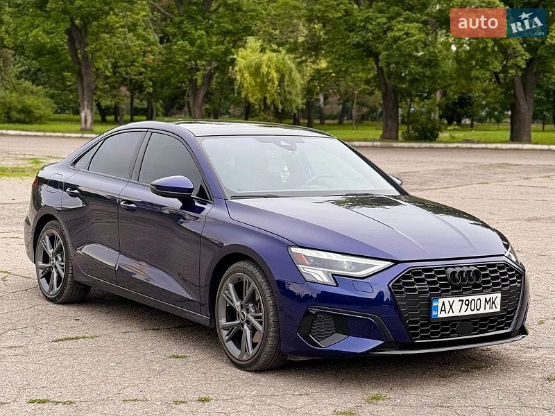 Седан Audi A3 2023 в Харкові