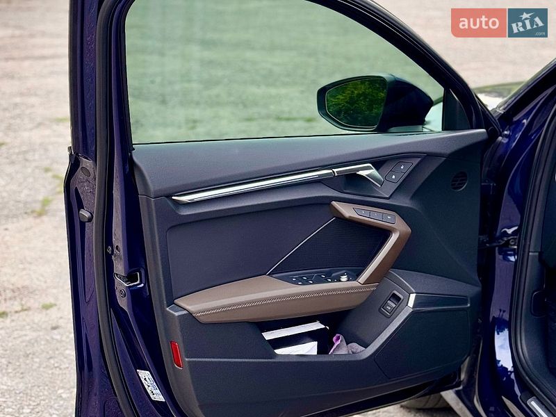 Седан Audi A3 2023 в Харкові
