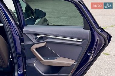 Седан Audi A3 2023 в Харькове