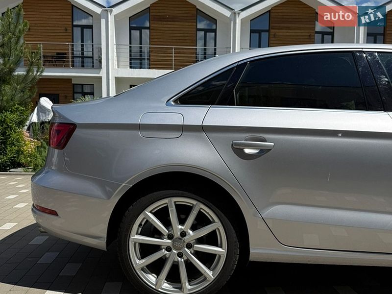 Седан Audi A3 2015 в Києві