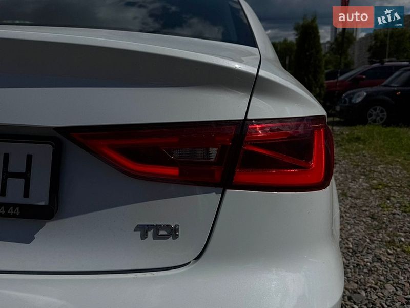 Седан Audi A3 2015 в Києві фото 15 Седан Audi A3 2015 в Києві