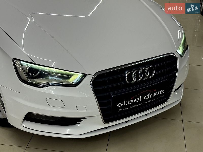 Седан Audi A3 2015 в Миколаєві