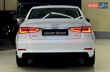 Седан Audi A3 2015 в Миколаєві