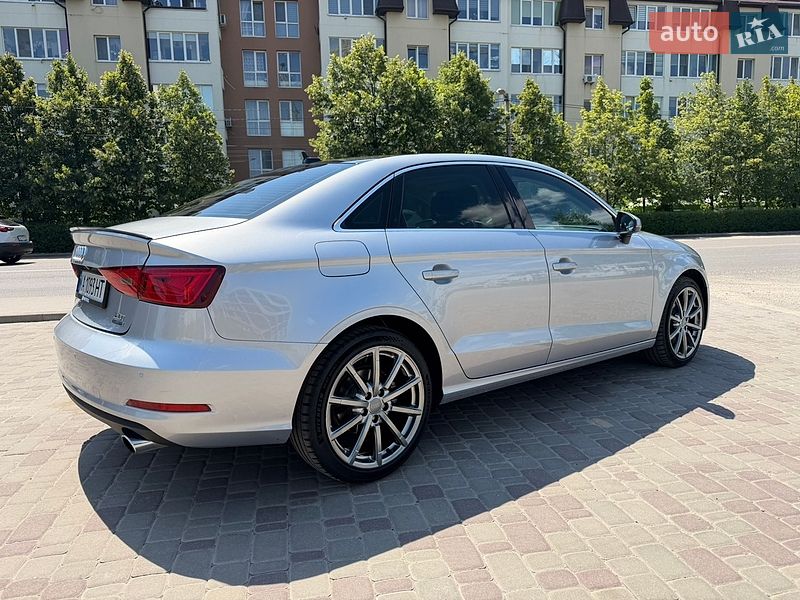 Седан Audi A3 2015 в Києві