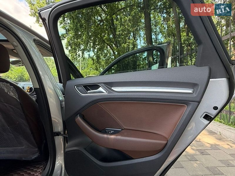 Седан Audi A3 2015 в Києві