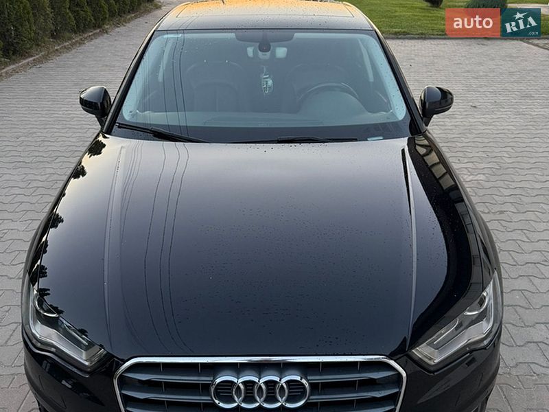 Седан Audi A3 2015 в Киеве