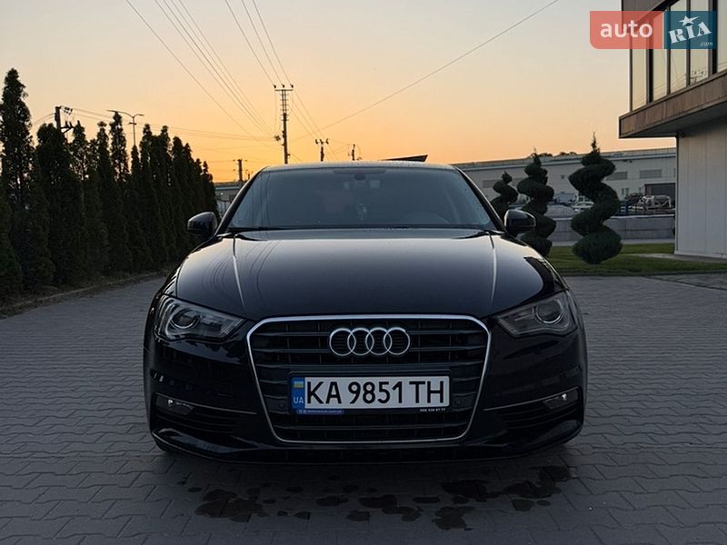 Седан Audi A3 2015 в Киеве
