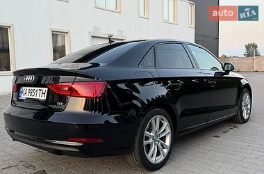 Седан Audi A3 2015 в Киеве
