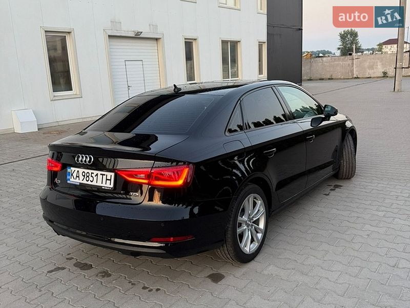 Седан Audi A3 2015 в Киеве
