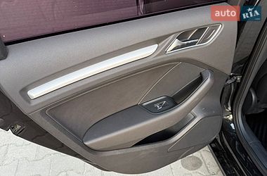 Седан Audi A3 2015 в Киеве