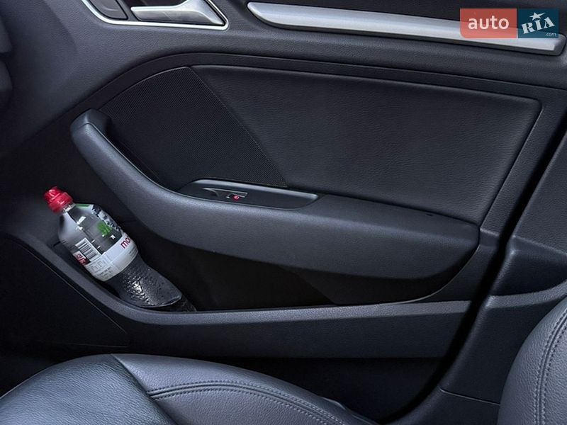 Седан Audi A3 2015 в Киеве