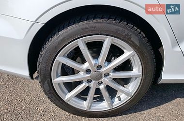 Седан Audi A3 2015 в Николаеве