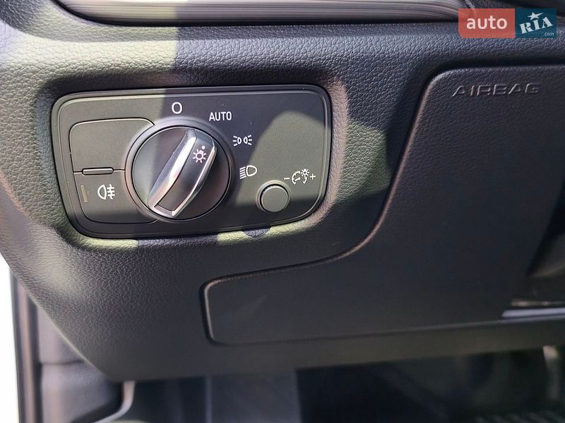 Седан Audi A3 2015 в Николаеве