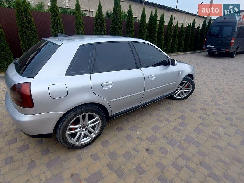 Хэтчбек Audi A3 2003 в Дружбе