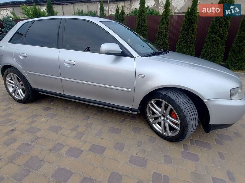 Хетчбек Audi A3 2003 в Дружбі