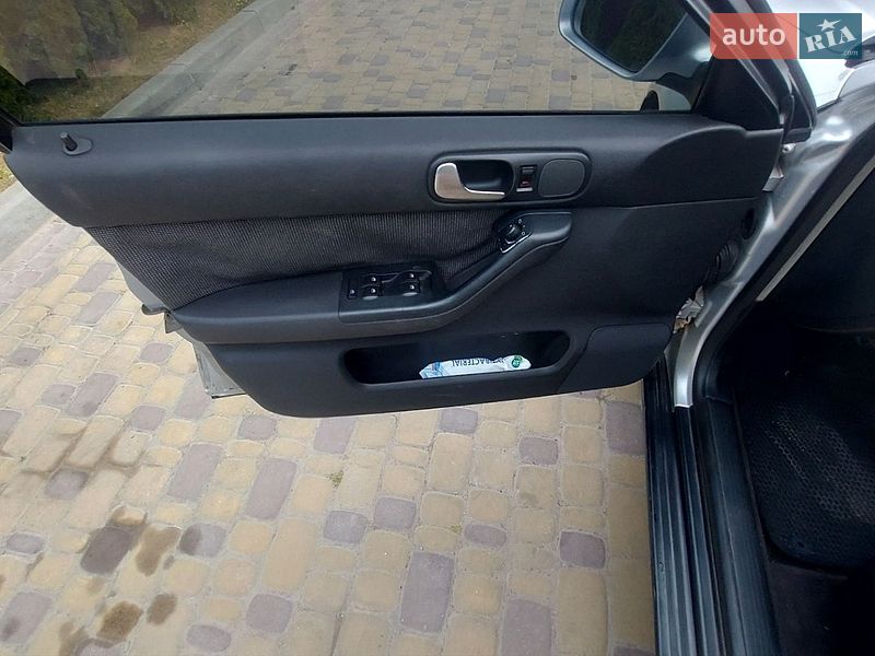 Хэтчбек Audi A3 2003 в Дружбе