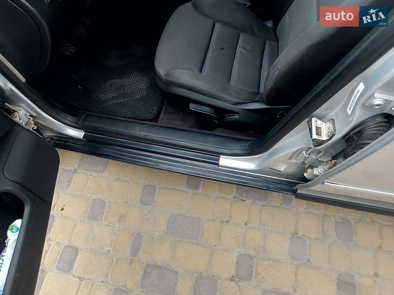 Хэтчбек Audi A3 2003 в Дружбе