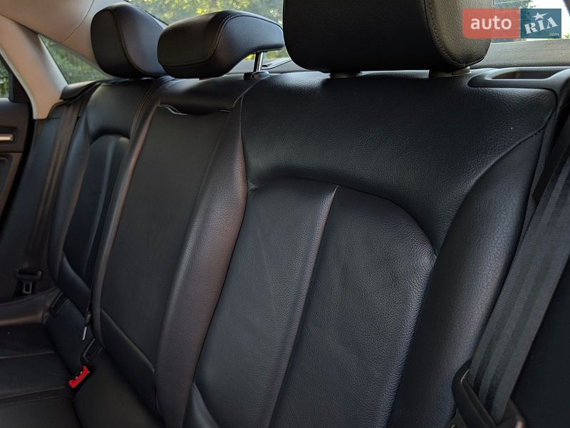 Седан Audi A3 2016 в Дрогобичі