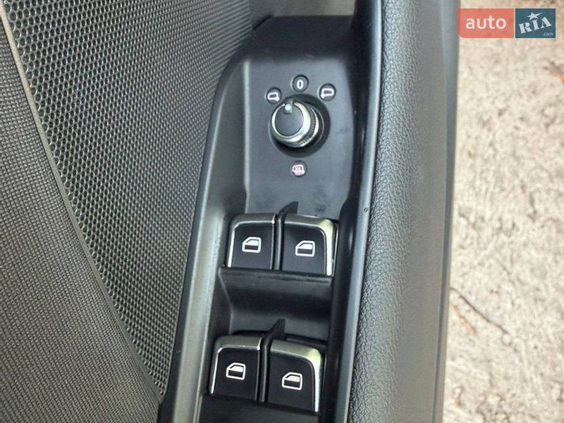 Седан Audi A3 2013 в Киеве