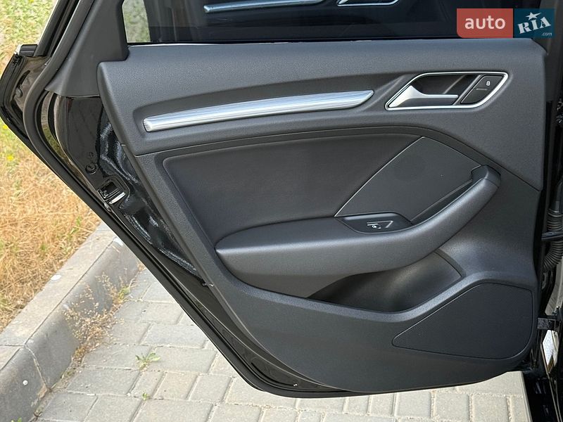 Седан Audi A3 2014 в Одессе