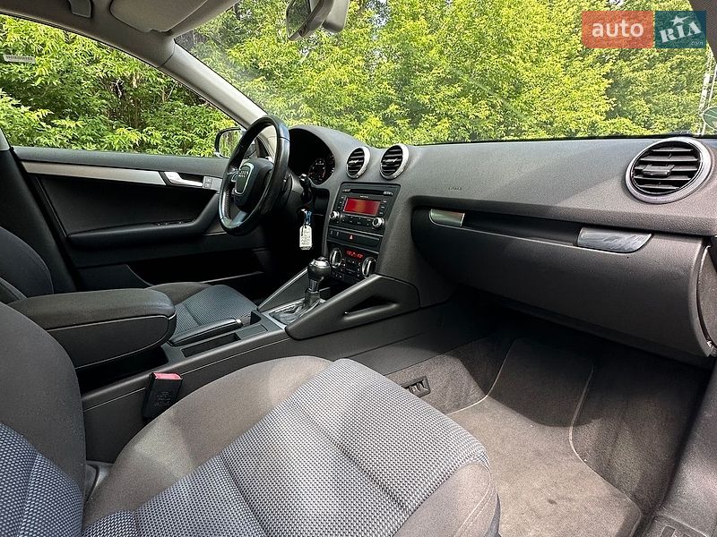 Хетчбек Audi A3 2010 в Білогородці