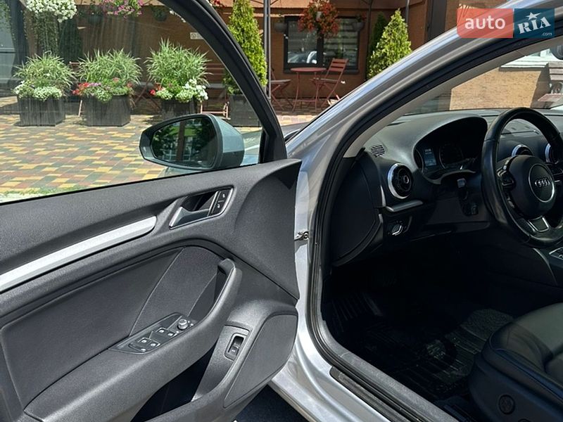 Седан Audi A3 2015 в Киеве фото 13 Седан Audi A3 2015 в Киеве