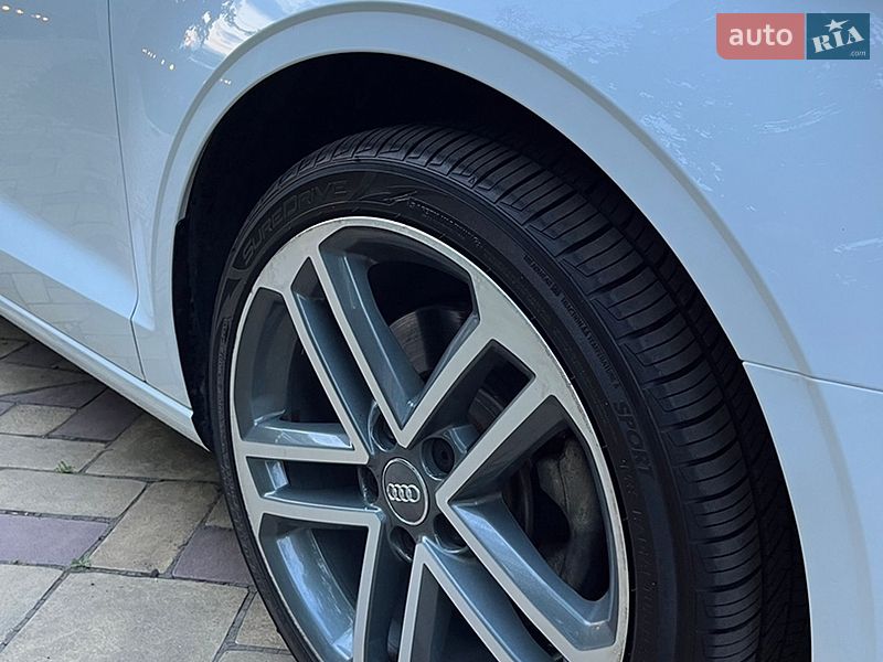 Седан Audi A3 2017 в Кременчуці