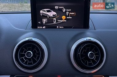 Седан Audi A3 2017 в Кременчуці