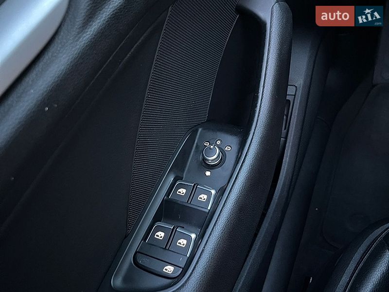 Седан Audi A3 2017 в Кременчуці