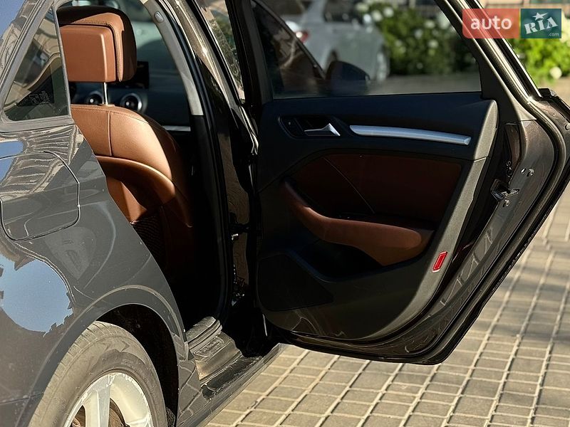 Седан Audi A3 2014 в Одессе