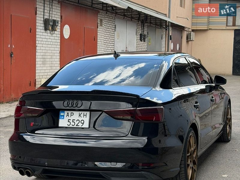 Седан Audi A3 2017 в Запоріжжі
