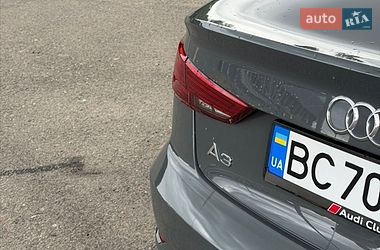 Седан Audi A3 2019 в Львові
