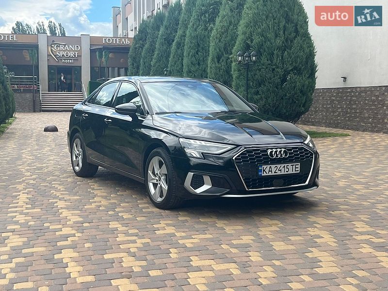 Седан Audi A3 2023 в Броварах