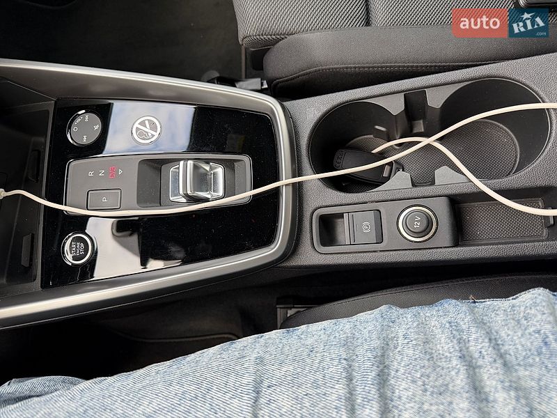 Хэтчбек Audi A3 2023 в Казатине