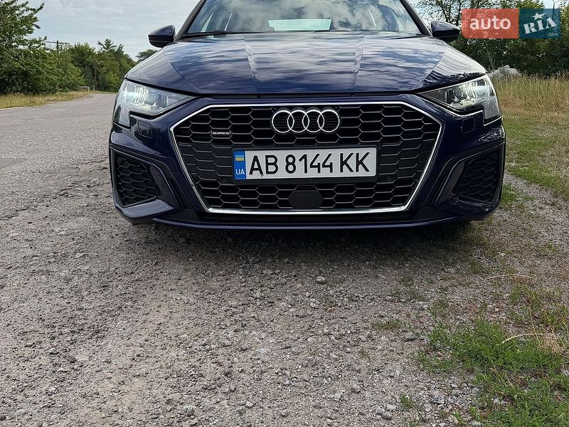 Хэтчбек Audi A3 2023 в Казатине