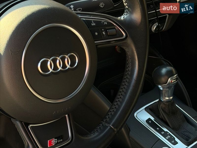 Седан Audi A3 2015 в Львове