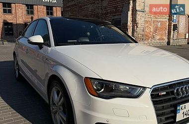 Седан Audi A3 2015 в Львове