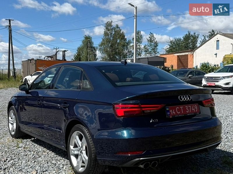 Седан Audi A3 2017 в Львове