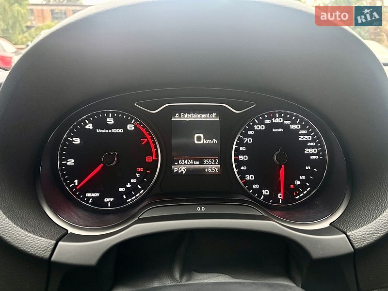 Седан Audi A3 2018 в Киеве