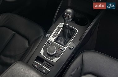 Седан Audi A3 2016 в Мукачево