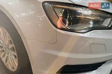 Седан Audi A3 2016 в Киеве