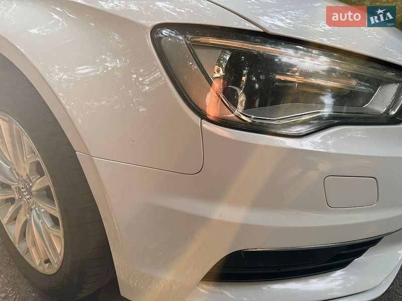 Седан Audi A3 2016 в Киеве