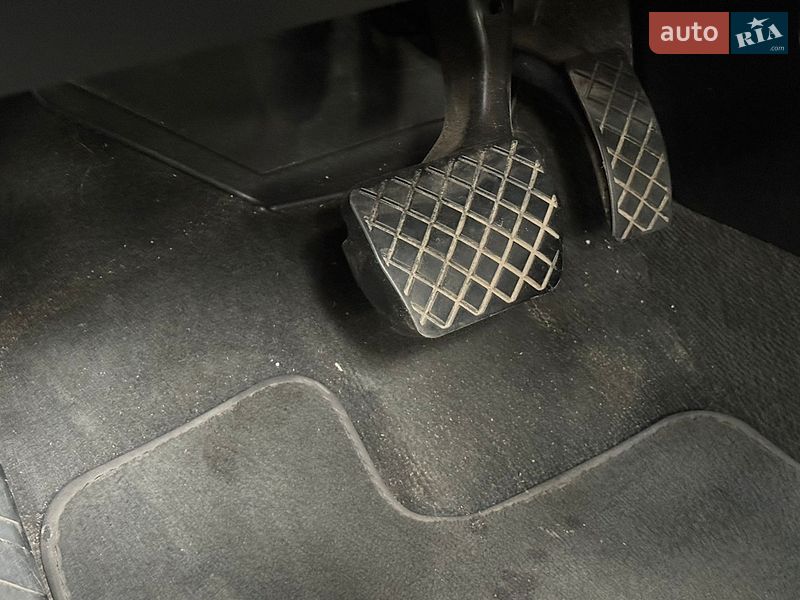 Седан Audi A3 2016 в Киеве